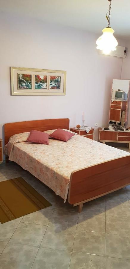 C&S Appartment Vlore Luaran gambar