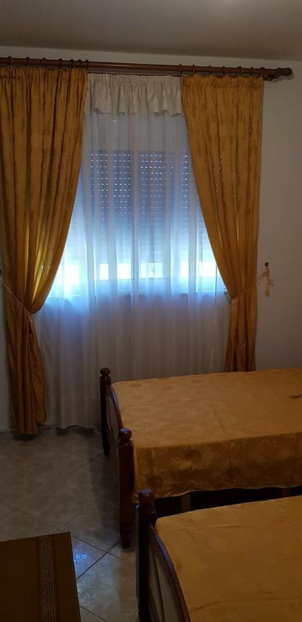 C&S Appartment Vlore Luaran gambar